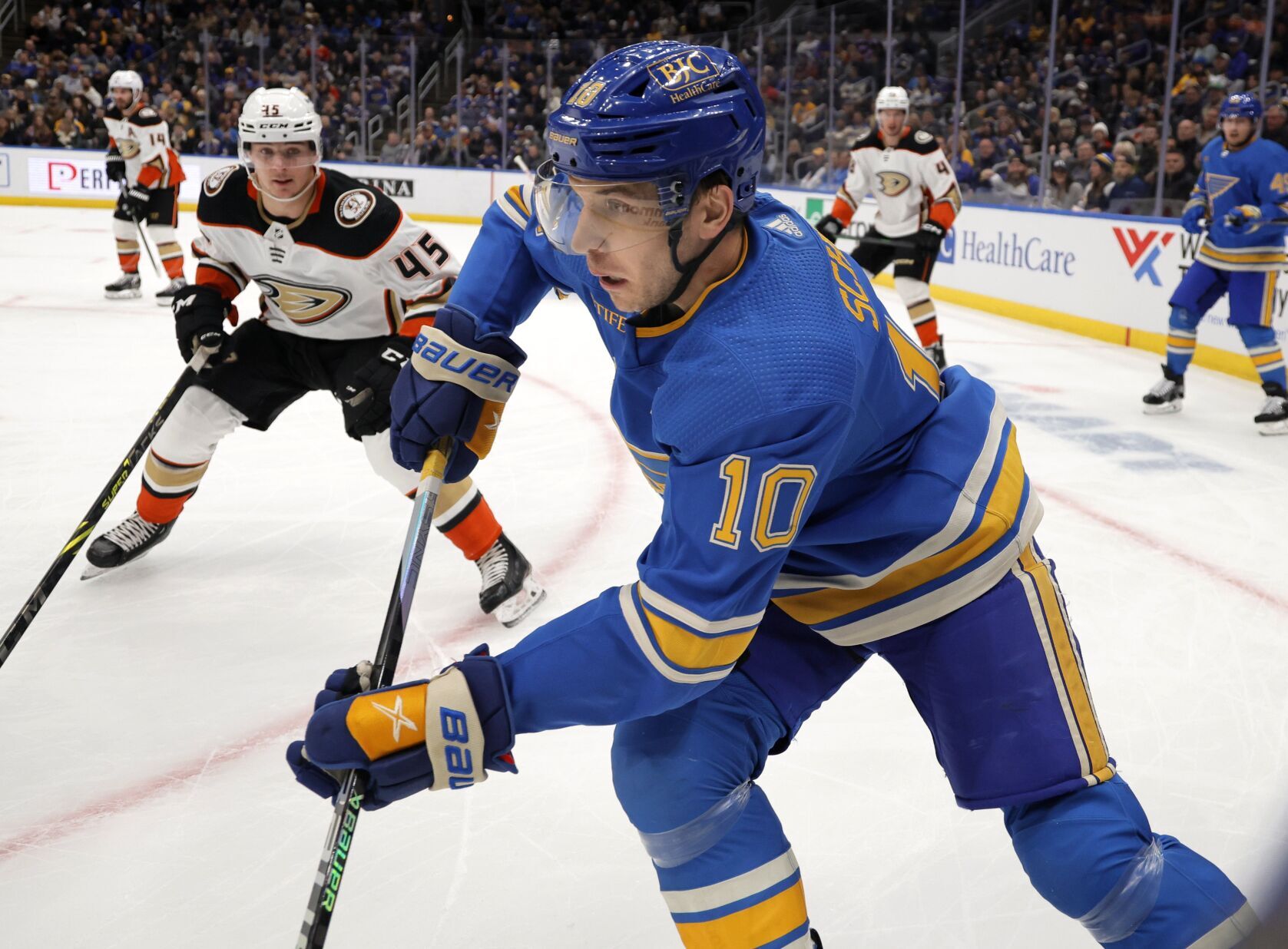 Blues 6, Ducks 2